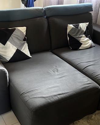 Divano antracite con poggiatesta carta da zucchero