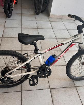 Bicicletta  specialized 20