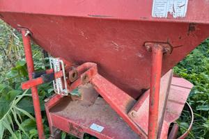 Seminatrice, spandiconcime, orzo avena frumento