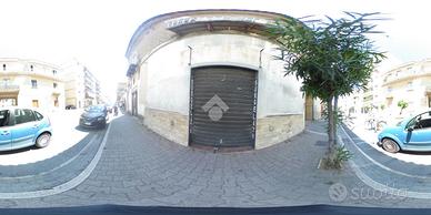 NEGOZIO A SANTA MARIA CAPUA VETERE