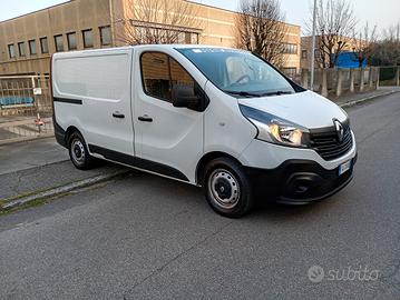 Renault trafic t27 1.6dci 