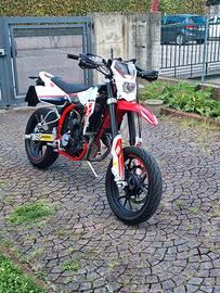 swm 125 motard