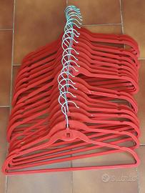 Grucce in velluto rosso e normali, TOT.43
