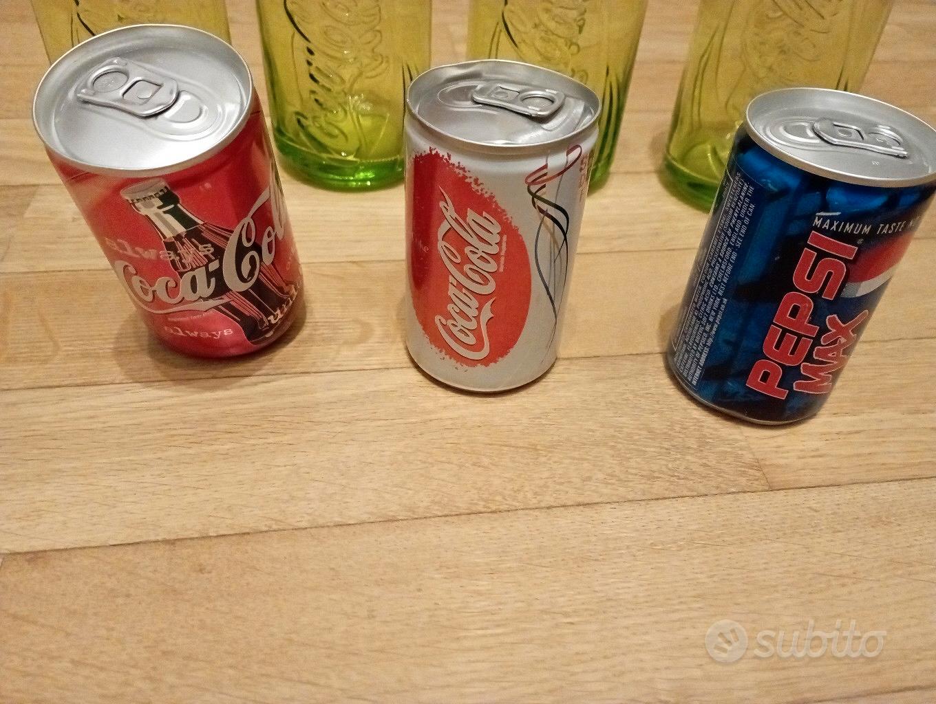 Coca-Cola bicchieri plastica dura 3 PZ. anni 80 - Collezionismo In vendita  a Treviso