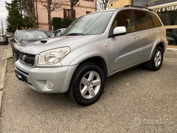 Toyota RAV 4 RAV4 2.0 AWD D-4D cat 5 porte Sol NEO