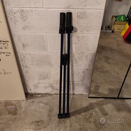 distanziatore per gambe