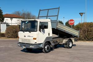 Nisan Eco T 3.0TD ribaltabile trilaterale patenteB