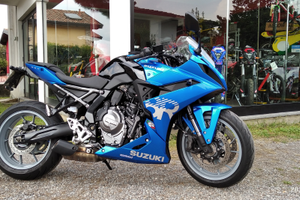 Suzuki GSX 8r