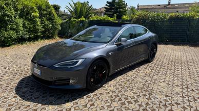 TESLA Model S P 100 D Performance Ludicrous+ P100