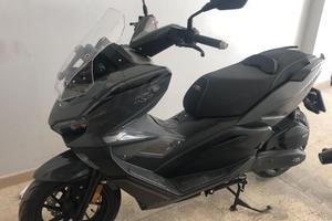 Scooter over brera kl 125 2023