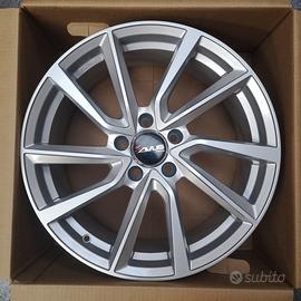 Kit cerchi in lega da 18'' per RANGE ROVER EVOQUE