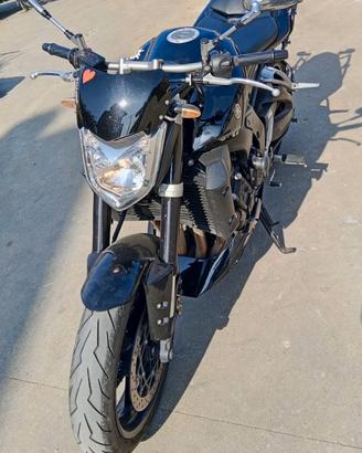 Yamaha FZ1