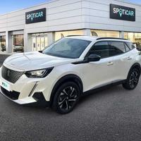 Peugeot 2008 motore elettrico 136 CV Allure