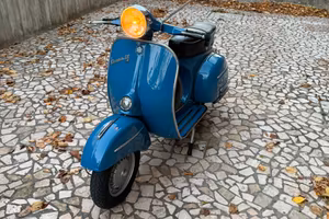 Vespa Granturismo 125
