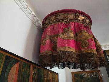 baldacchino francese in tessuto e tolle dorata