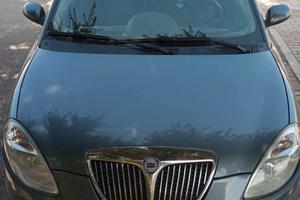 Lancia Ypsilon 2