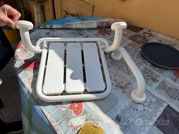 Seggiolino doccia/bagno con maniglia