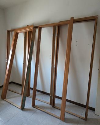 Stock 5 Porte da Interno in Legno Chiaro
