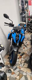 suzuki gsx 8s 