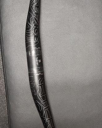 manubrio e attacco manubrio race face