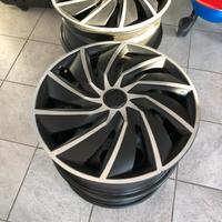 4 cerchi da 17 pollici 5x108. Gruppo psa e Toyota