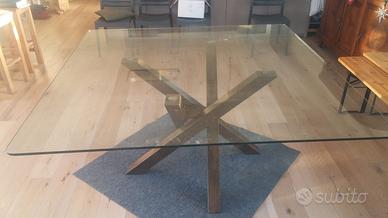 tavolo 4 gambe incrociate in ferro piano in vetro