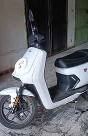 Niu MQi 70 - scooter elettrico