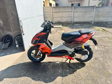 Aprilia SR Factory Anno 2005