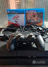 playstation 4 con 2 videogiichi