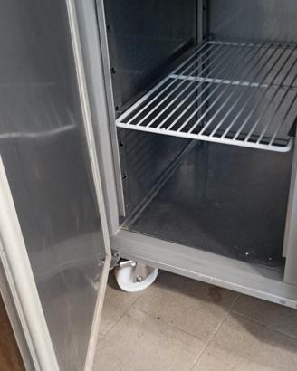 Tavolo refrigerato 