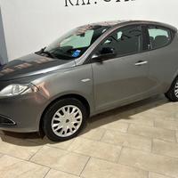 Lancia Ypsilon 1.2 69 CV 5 porte S&S Platinum