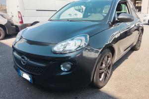 OPEL ADAM benzina NEOPATENTATI