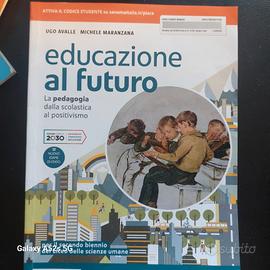 libro scolastico di Pedagogia  "Educazione al fut"