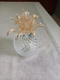 Soprammobile a forma di ananas in vetro di murano
