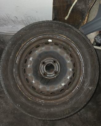 3 cerchi in ferro fiat grande punto r15