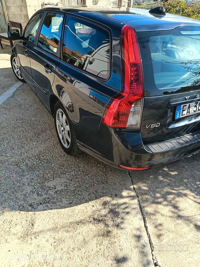 VOLVO V50 (2003-2012)