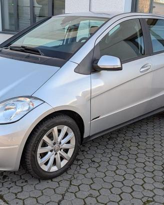 MERCEDES-BENZ A 180 CDI 2.0 MANUALE OK NEOPATENT