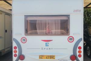 Roulotte knaus sport 400 pari al nuovo