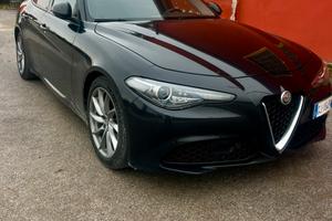Alfa Romeo Giulia 2.2