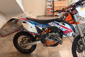 Ktm 250exc f. Six dais