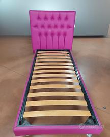 Letto con testiera nuovo