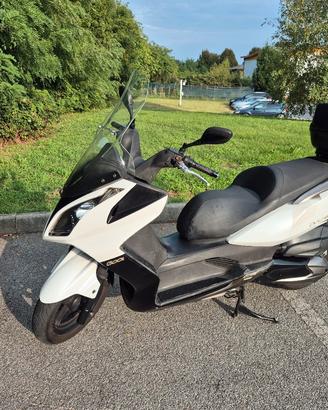 Kymco Downtown 300i