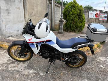 TRANSALP 750