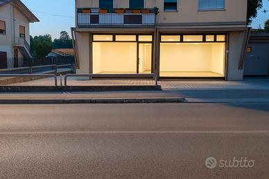 Negozio fronte strada romano d'ezzelino