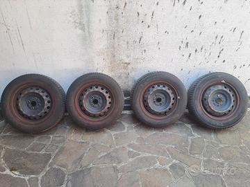 Gomme Michelin 185/60/r15