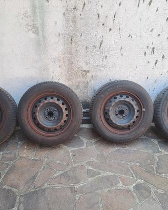 Gomme Michelin 185/60/r15