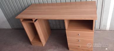 scrivania usata in legno smontabile, 3 cassetti 