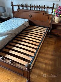 Letto Matrimoniale con comodini