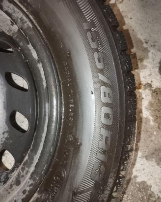 Cerchi in ferro e gomme invernali r13