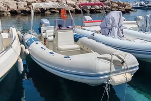 Flyer 575 Honda 130 hp